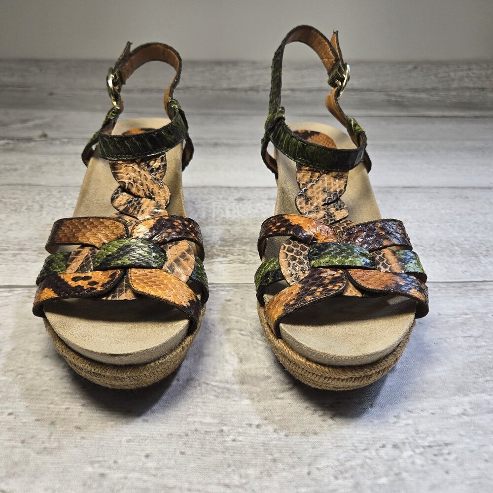 Earthies Orthotic Wedge Heels - Picture 8 of 14